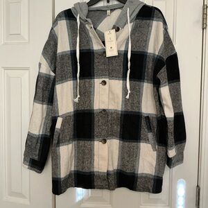 Cinnie NWT Large Plaid Hooded Lightweight Shacket withh Pockets